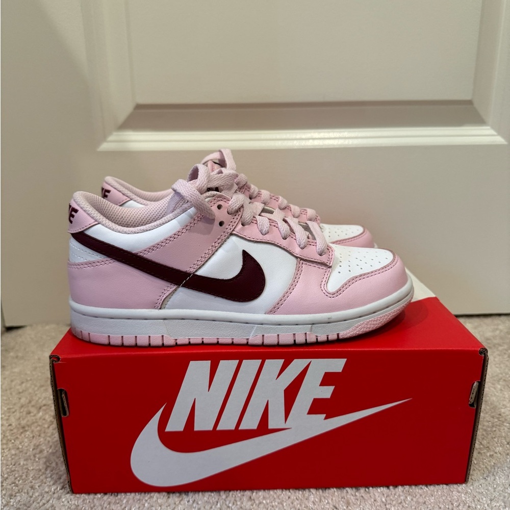 Nike Big Kids Dunk Low Pink and Burgundy Sneakers size 3.5